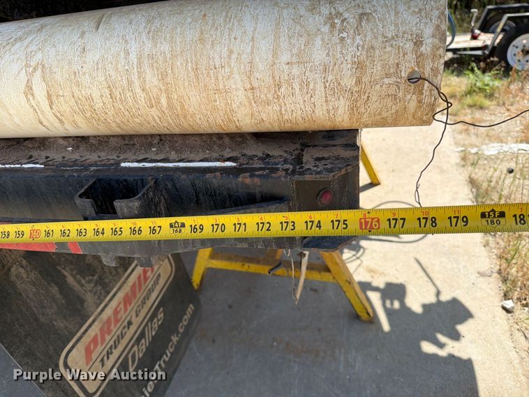 image for item MZ9906 Vermeer VSK100XT-500AIR hydrovac bed