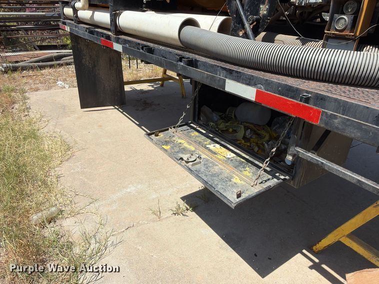 image for item MZ9906 Vermeer VSK100XT-500AIR hydrovac bed