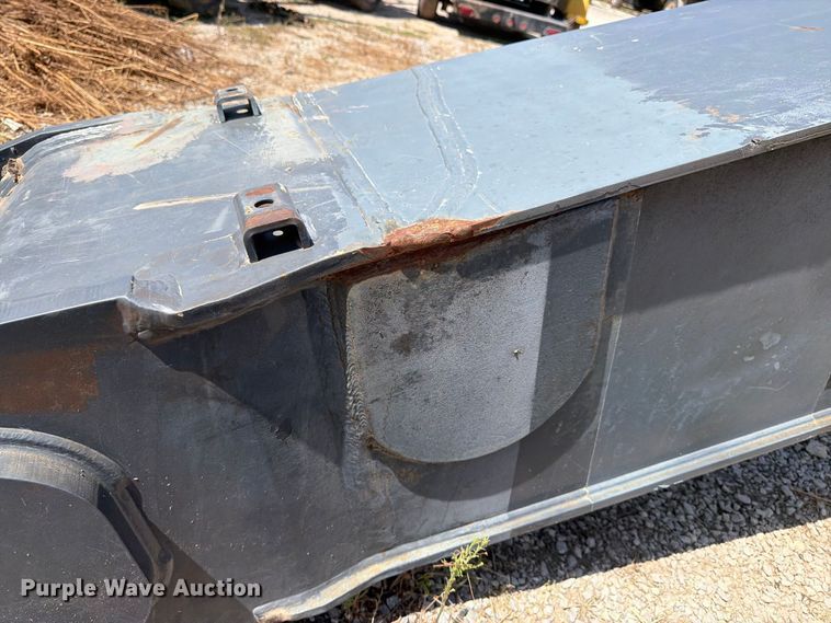 image for item MZ9907 John Deere excavator boom