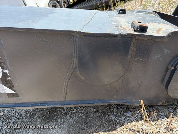 image for item MZ9907 John Deere excavator boom
