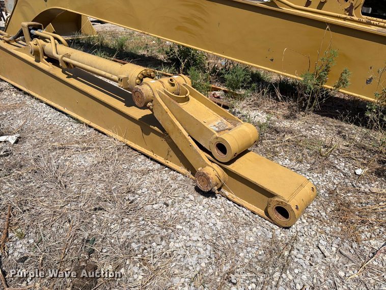 image for item MZ9908 Caterpillar excavator parts