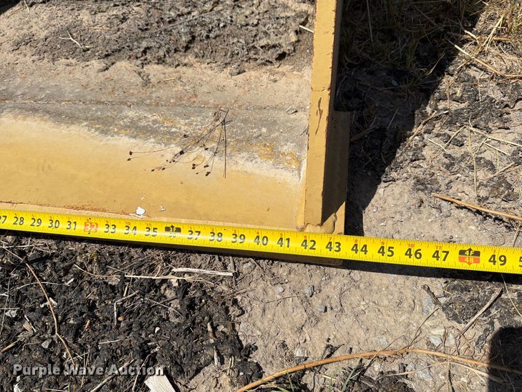 image for item MZ9908 Caterpillar excavator parts