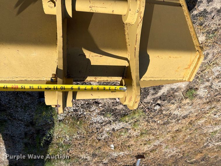 image for item MZ9908 Caterpillar excavator parts