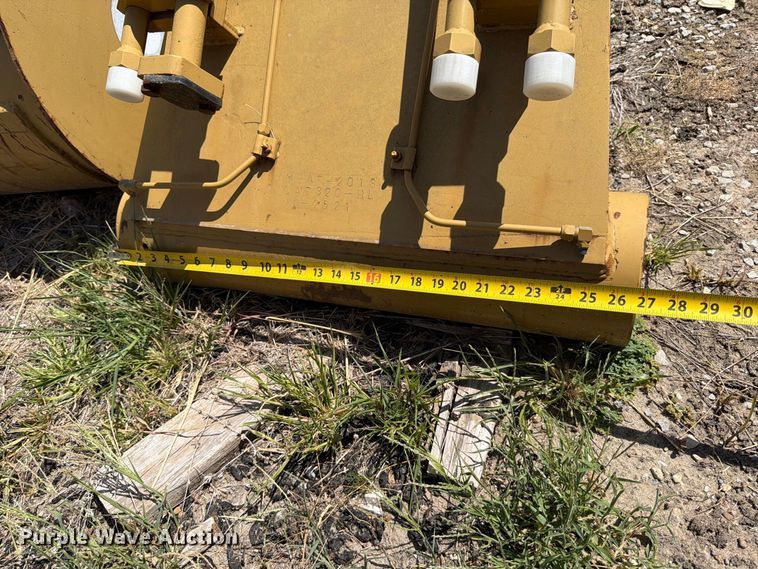 image for item MZ9908 Caterpillar excavator parts