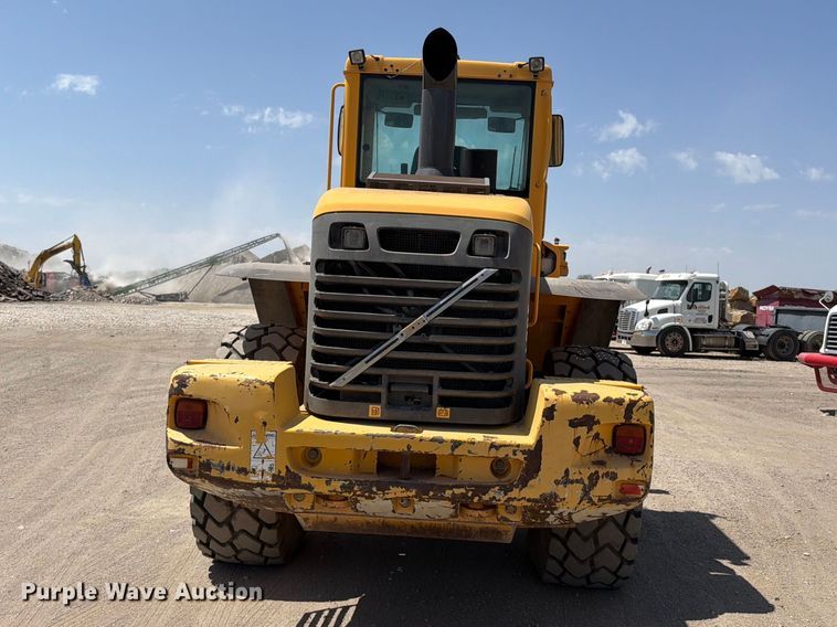 image for item MZ9914 2006 Volvo L90E wheel loader