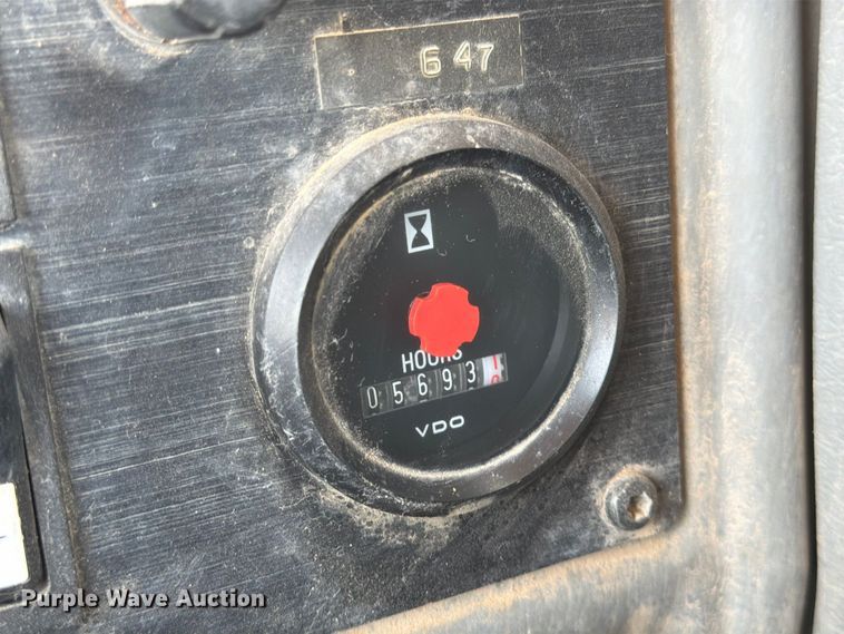 image for item MZ9914 2006 Volvo L90E wheel loader