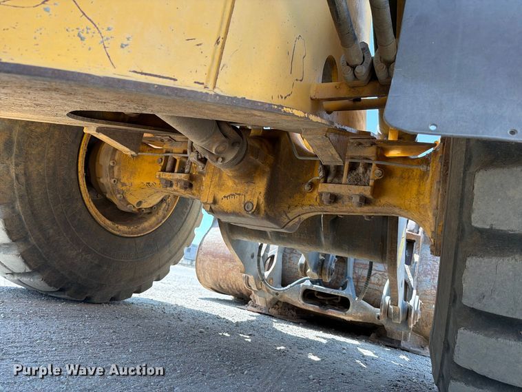 image for item MZ9914 2006 Volvo L90E wheel loader
