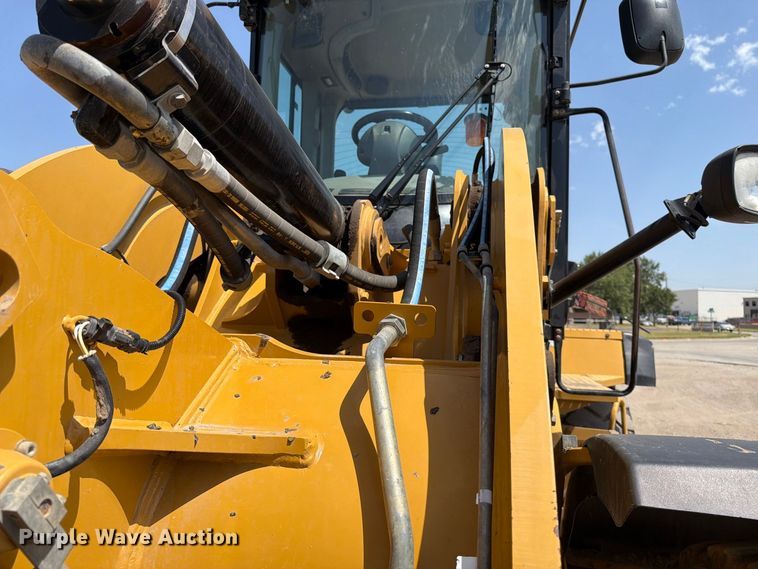 image for item MZ9915 2014 Caterpillar 938K wheel loader