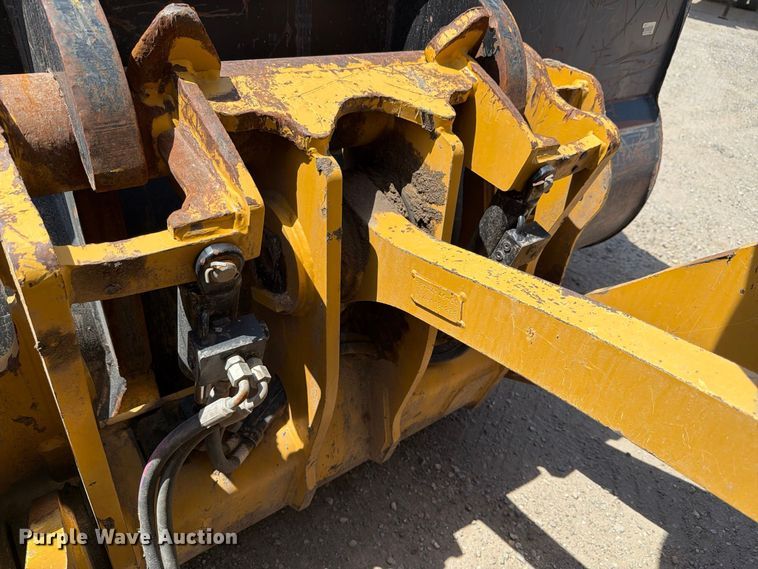 image for item MZ9915 2014 Caterpillar 938K wheel loader