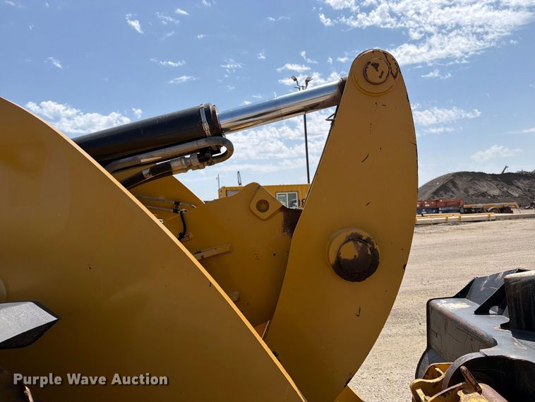 image for item MZ9915 2014 Caterpillar 938K wheel loader