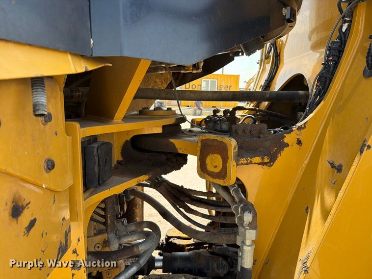 image for item MZ9915 2014 Caterpillar 938K wheel loader