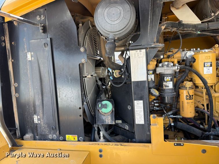 image for item MZ9915 2014 Caterpillar 938K wheel loader