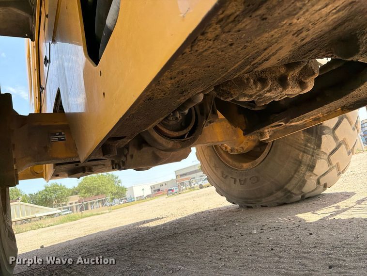 image for item MZ9915 2014 Caterpillar 938K wheel loader