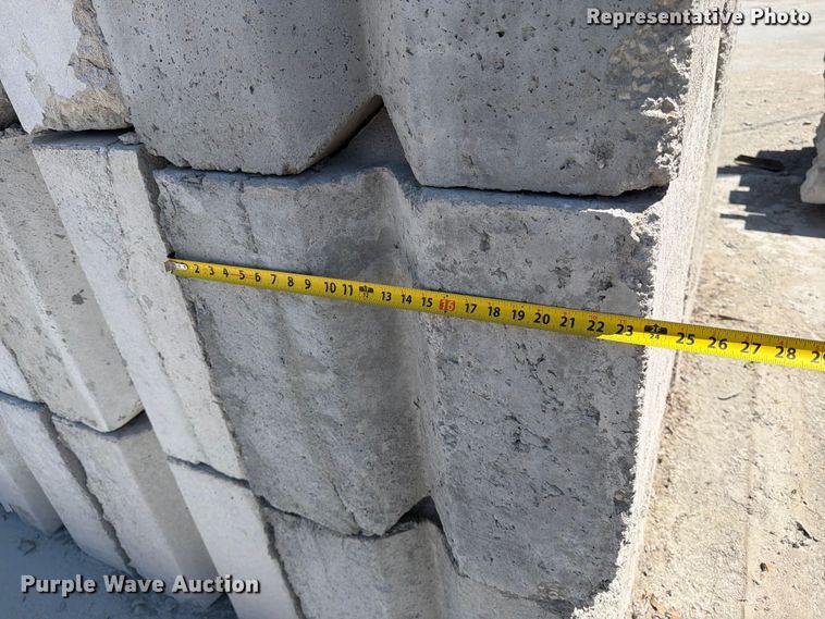 image for item MZ9957 (24) concrete edge bunker blocks