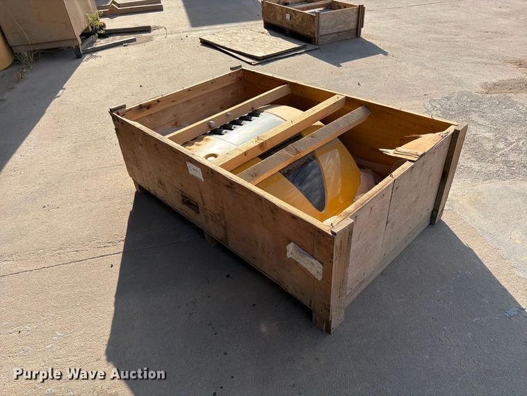 image for item MZ9962 Caterpillar Cover G mini excavator door