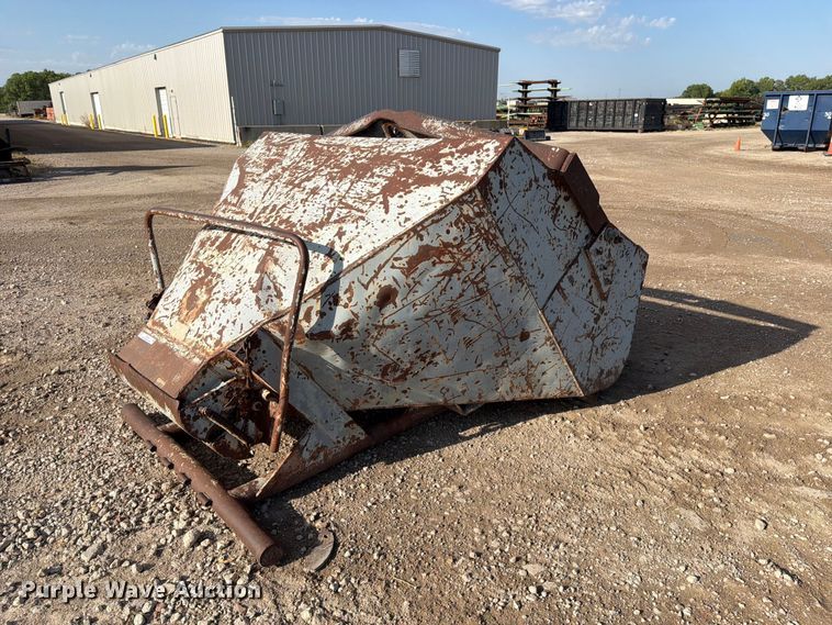 image for item MZ9963 Gar-Bro 466L Concrete bucket