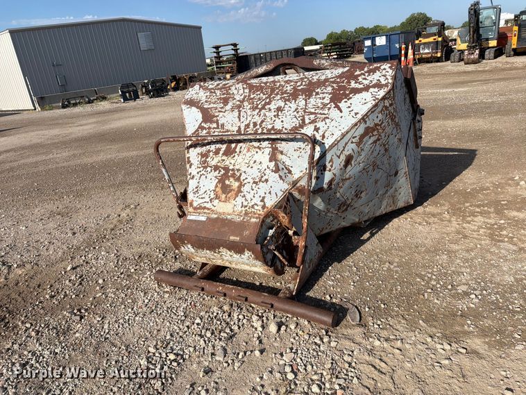 image for item MZ9963 Gar-Bro 466L Concrete bucket