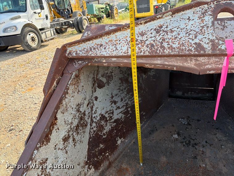 image for item MZ9963 Gar-Bro 466L Concrete bucket