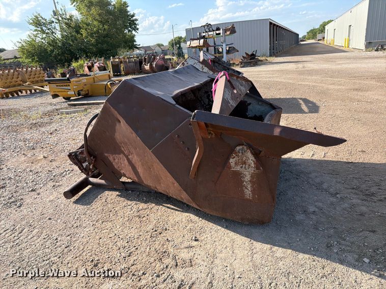 image for item MZ9964 Concrete bucket