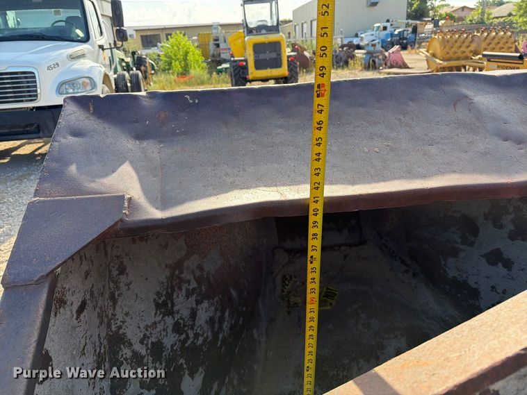 image for item MZ9964 Concrete bucket