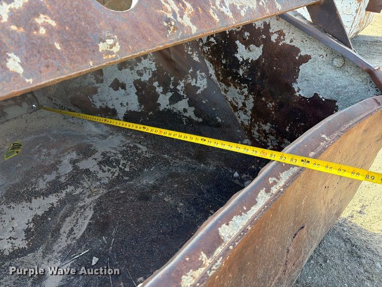 image for item MZ9964 Concrete bucket