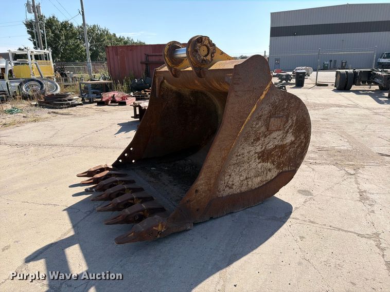 Caterpillar excavator bucket