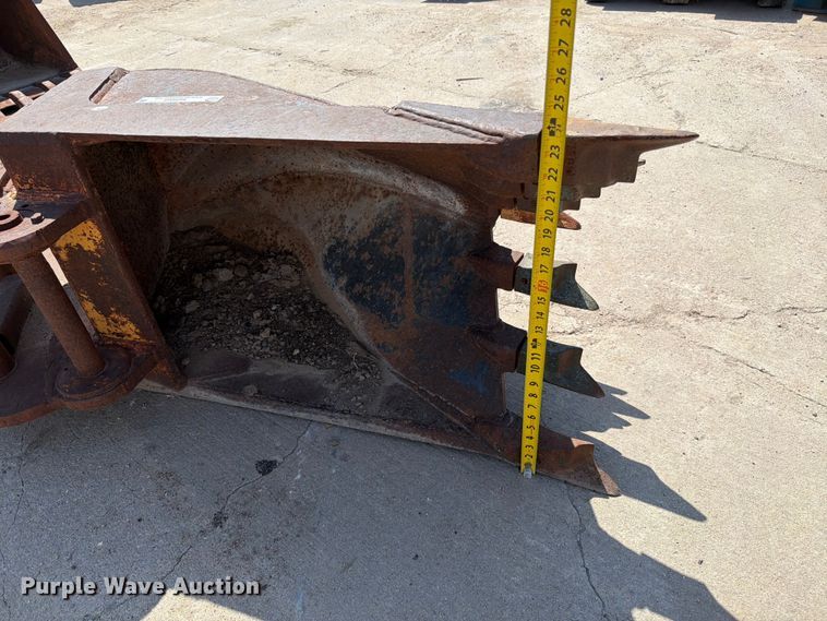 image for item MZ9968 Excavator rock bucket