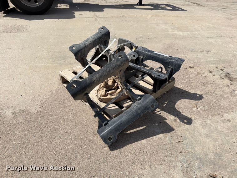 image for item MZ9971 (4) excavator track guards