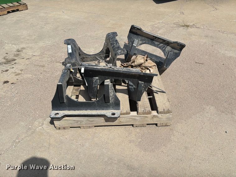 image for item MZ9971 (4) excavator track guards