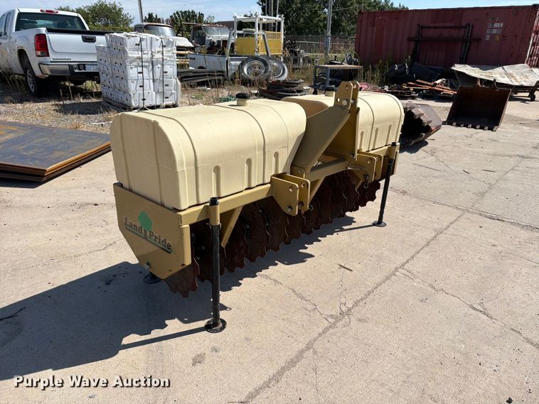 image for item MZ9972 Land Pride CR2572 straw crimper