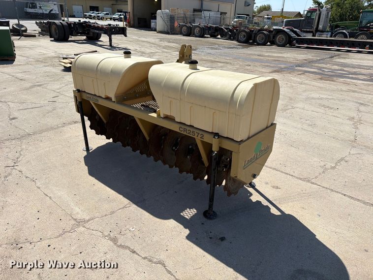 image for item MZ9972 Land Pride CR2572 straw crimper