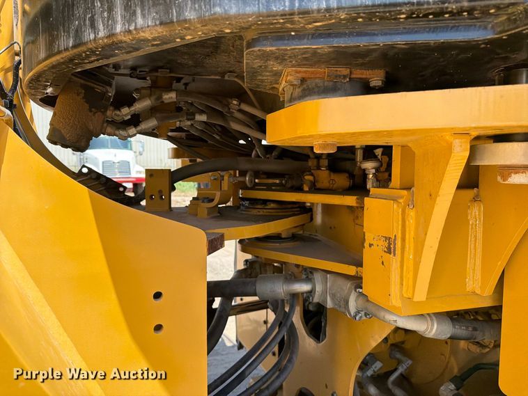 image for item MZ9981 2014 Caterpillar 950K wheel loader
