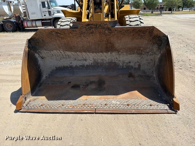 image for item MZ9981 2014 Caterpillar 950K wheel loader