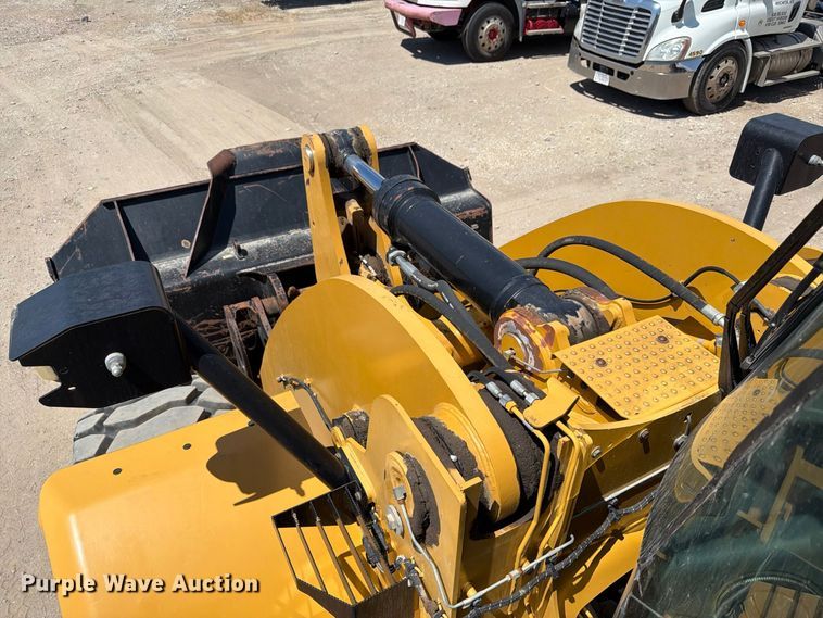 image for item MZ9981 2014 Caterpillar 950K wheel loader