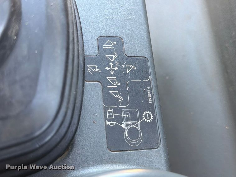 image for item MZ9981 2014 Caterpillar 950K wheel loader