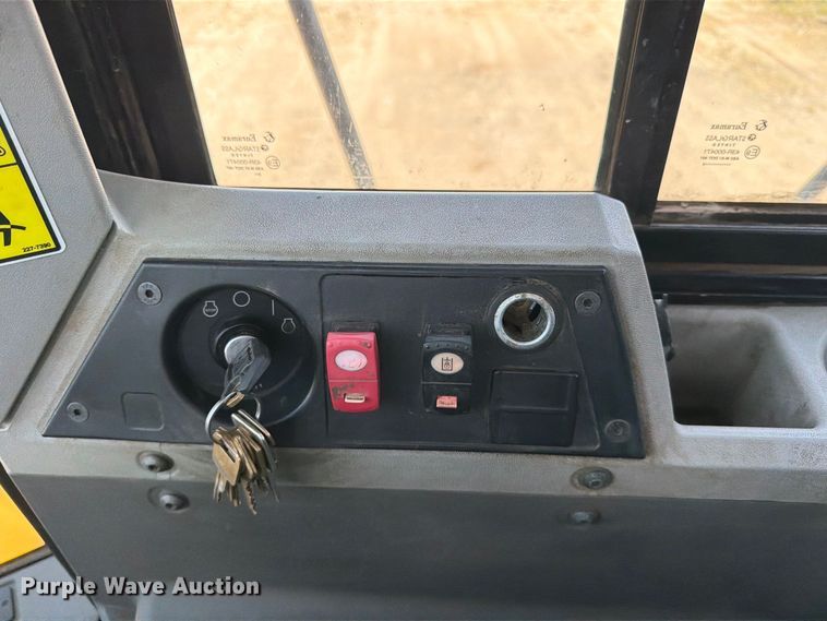 image for item MZ9981 2014 Caterpillar 950K wheel loader
