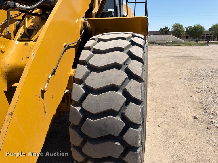 image for item MZ9981 2014 Caterpillar 950K wheel loader
