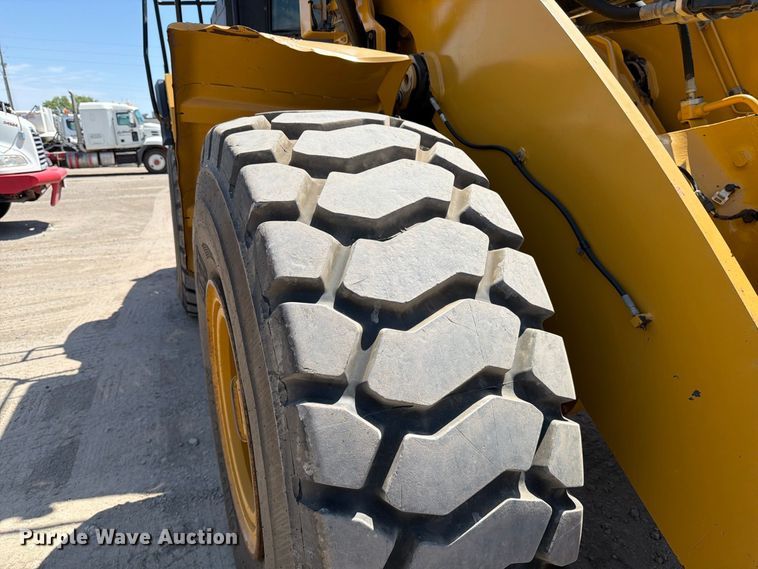 image for item MZ9981 2014 Caterpillar 950K wheel loader