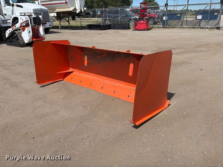 image for item MZ9993 Pabreak skid steer snow pusher