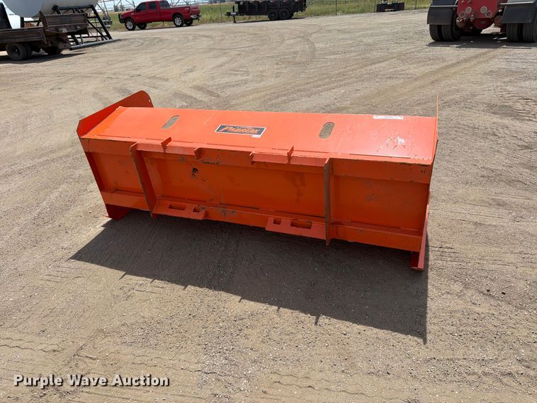 image for item MZ9993 Pabreak skid steer snow pusher