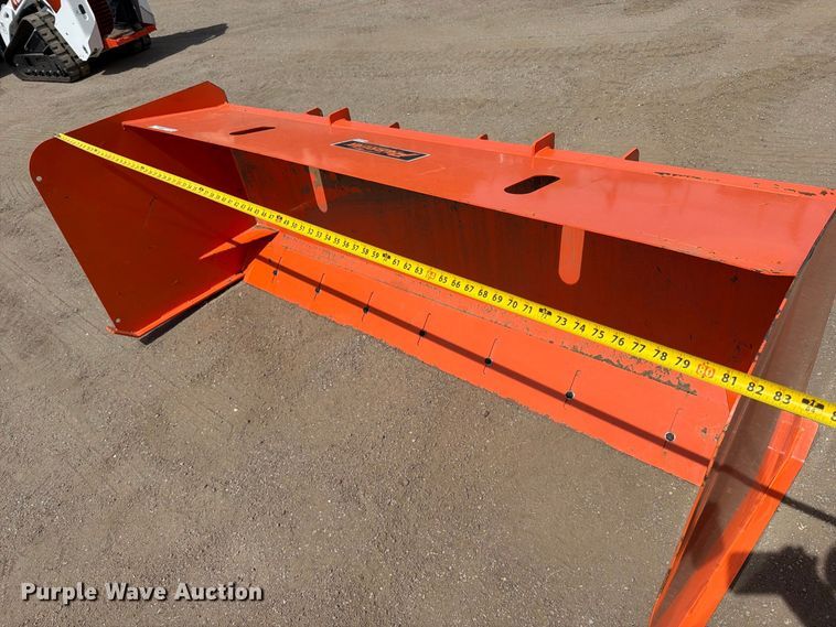 image for item MZ9993 Pabreak skid steer snow pusher