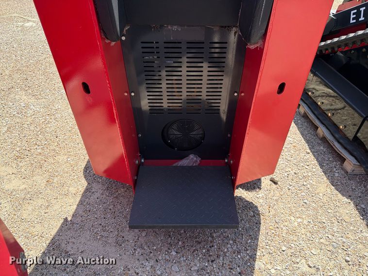 image for item NC9870 Erie Industries SCL850 compact utility loader