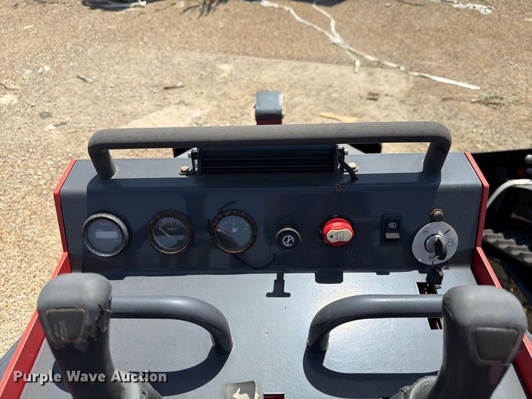 image for item NC9870 Erie Industries SCL850 compact utility loader