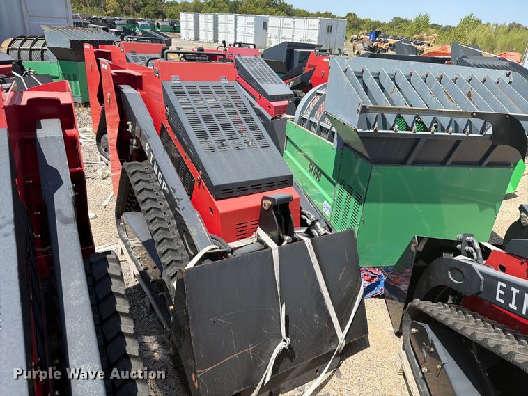 Erie Industries SCL850 compact utility loader