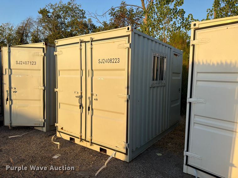 Shipping container