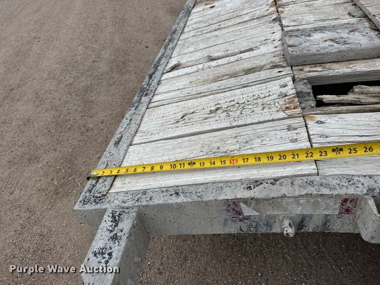 image for item NJ9131 1999 Load Trail equipment trailer