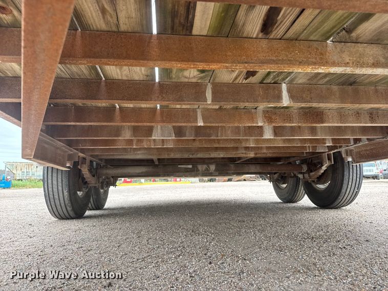 image for item NJ9131 1999 Load Trail equipment trailer