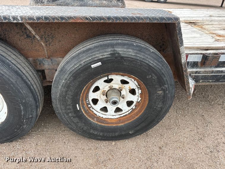 image for item NJ9131 1999 Load Trail equipment trailer