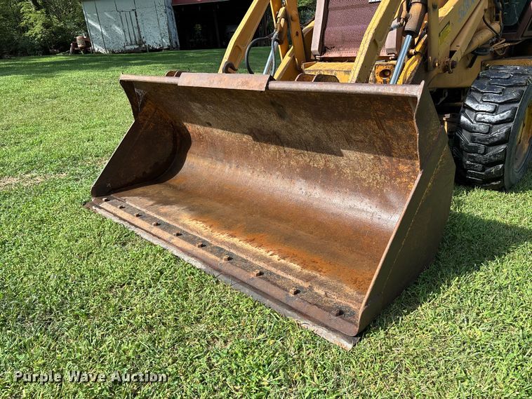 image for item NM9887 1991 Case 580K backhoe