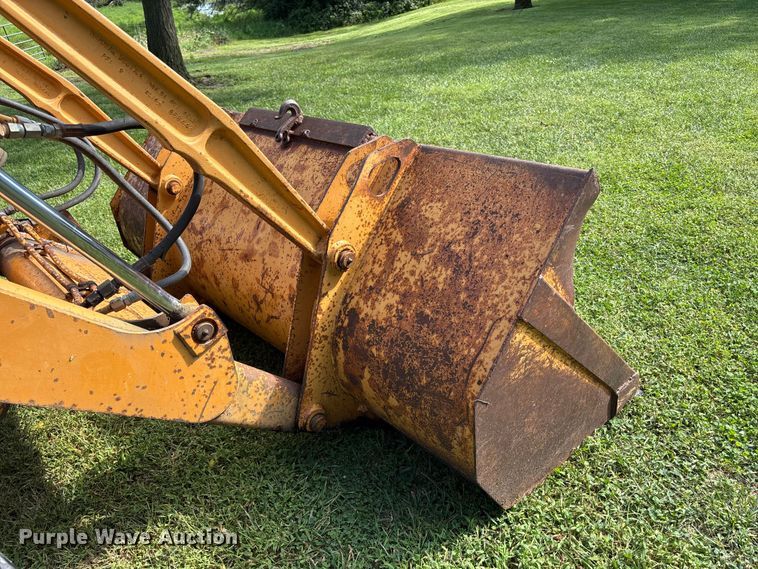 image for item NM9887 1991 Case 580K backhoe